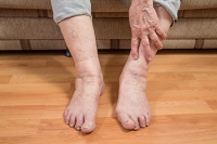Common Changes and Challenges of Aging Feet